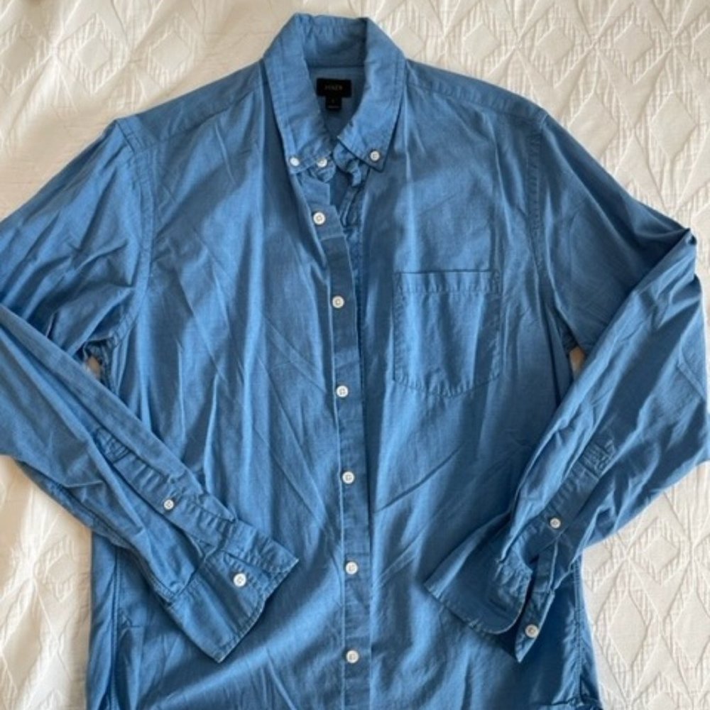 J.Crew Men's Button Up- Size Small